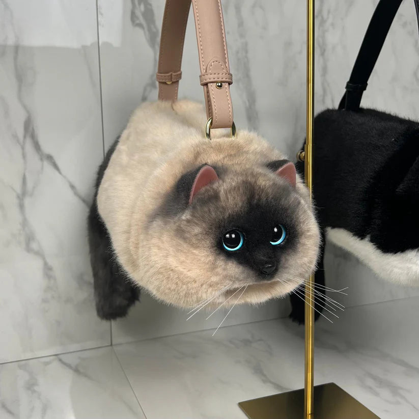 Realistic Plush Cat Handbag 🐱🤍