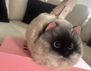 Realistic Plush Cat Handbag 🐱🤍